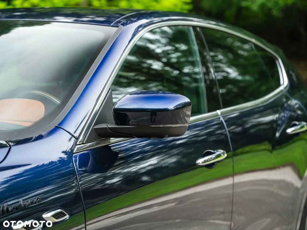 Maserati Levante - 25