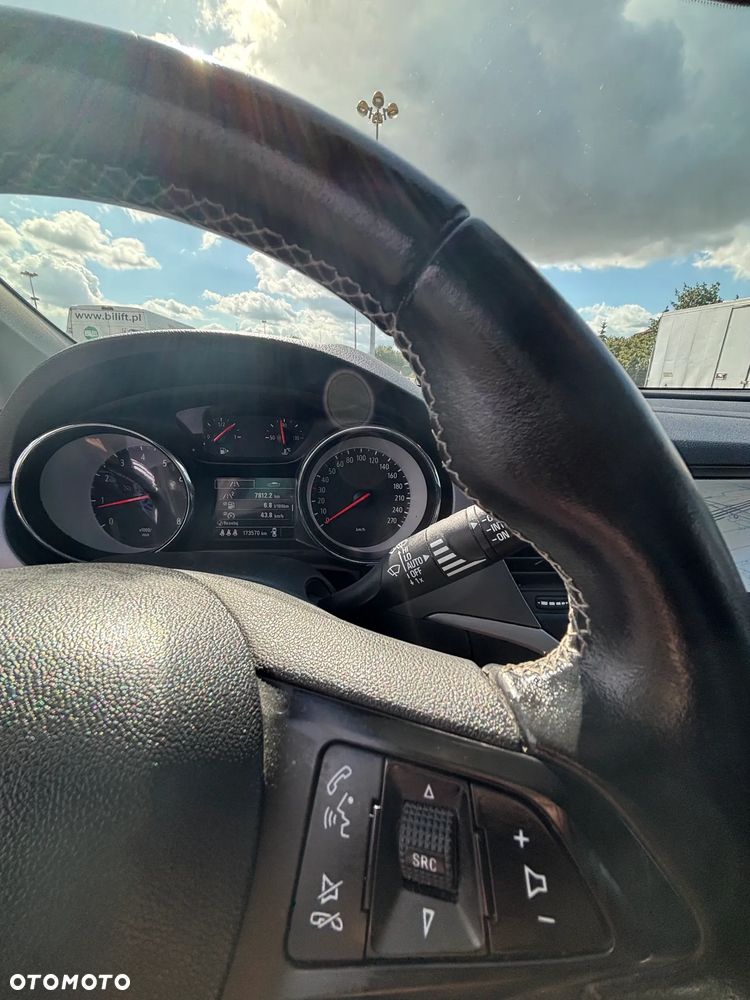 Opel Astra - 18