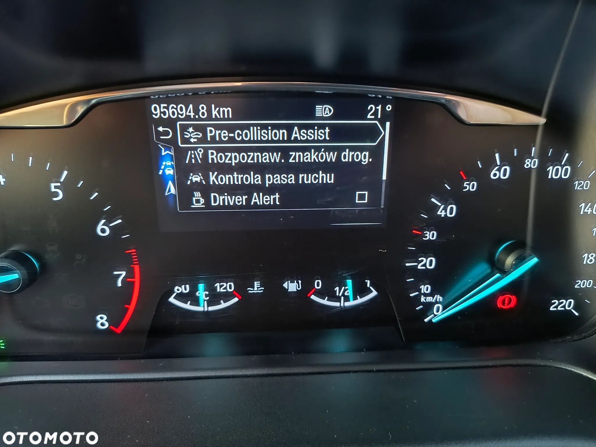 Ford Fiesta 1.0 EcoBoost S&S ST-LINE - 19