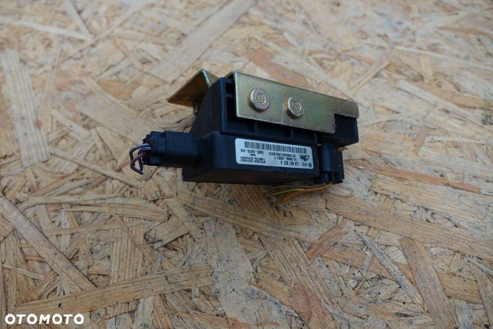 CZUJNIK PRZYSPIESZENIA SENSOR ESP VW VOLKSWAGEN GOLF IV 4  1J0907657A - 1