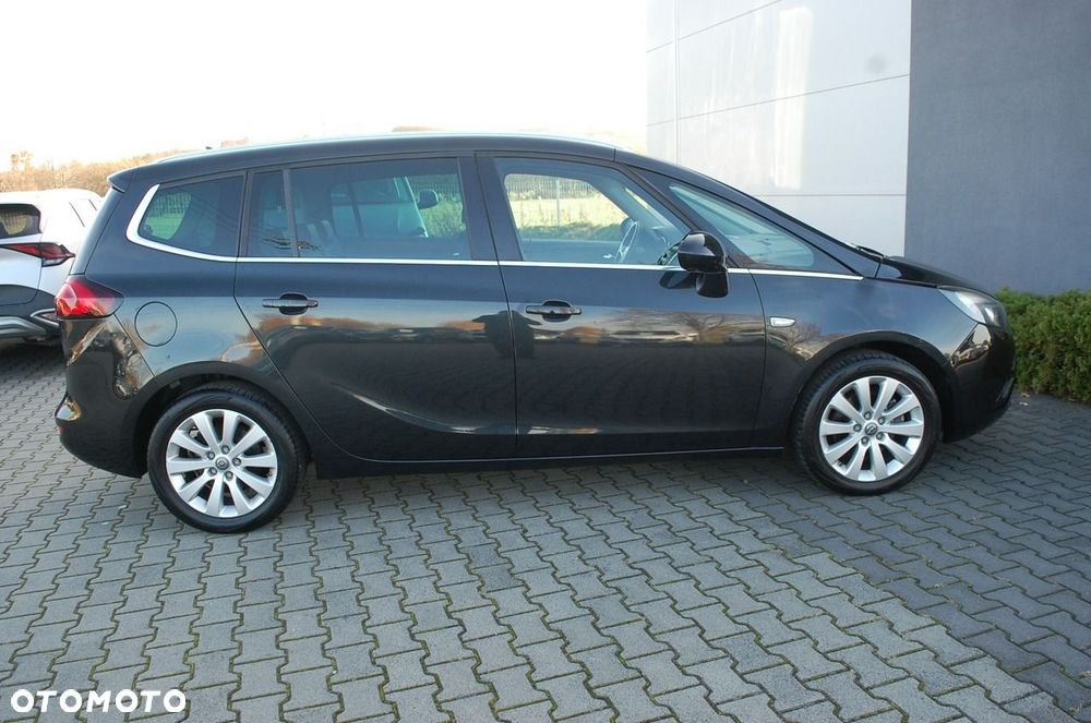 Opel Zafira - 19