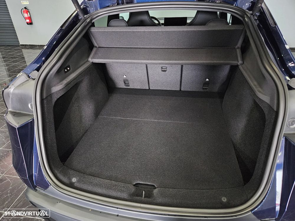 Tesla Model Y Performance Tração Integral - 22