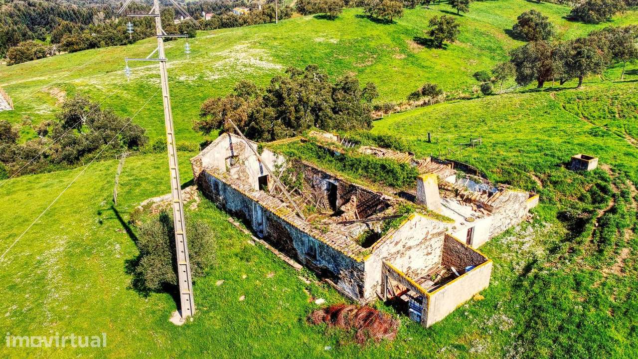 TERRENO EM S.BARTOLOMEU DA SERRA - Grande imagem: 4/43