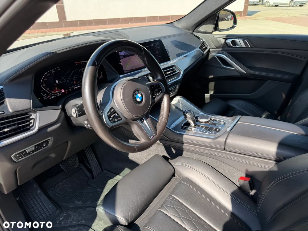 BMW X6 xDrive30d - 16