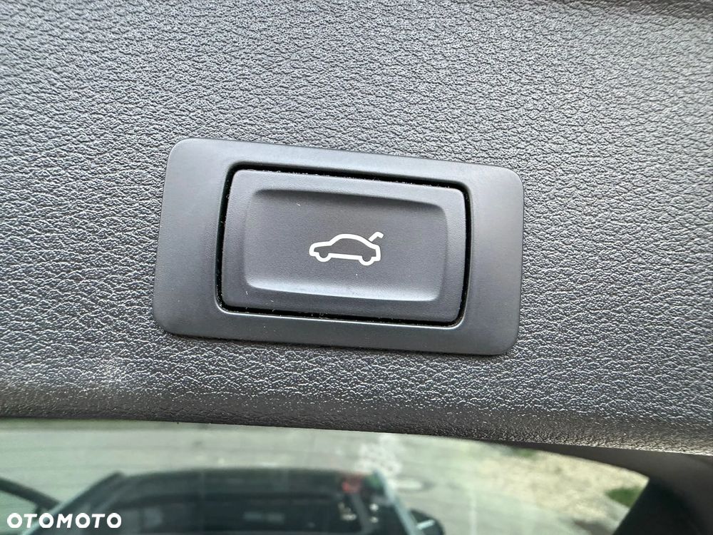 Audi A4 Avant 35 TDI S tronic - 11