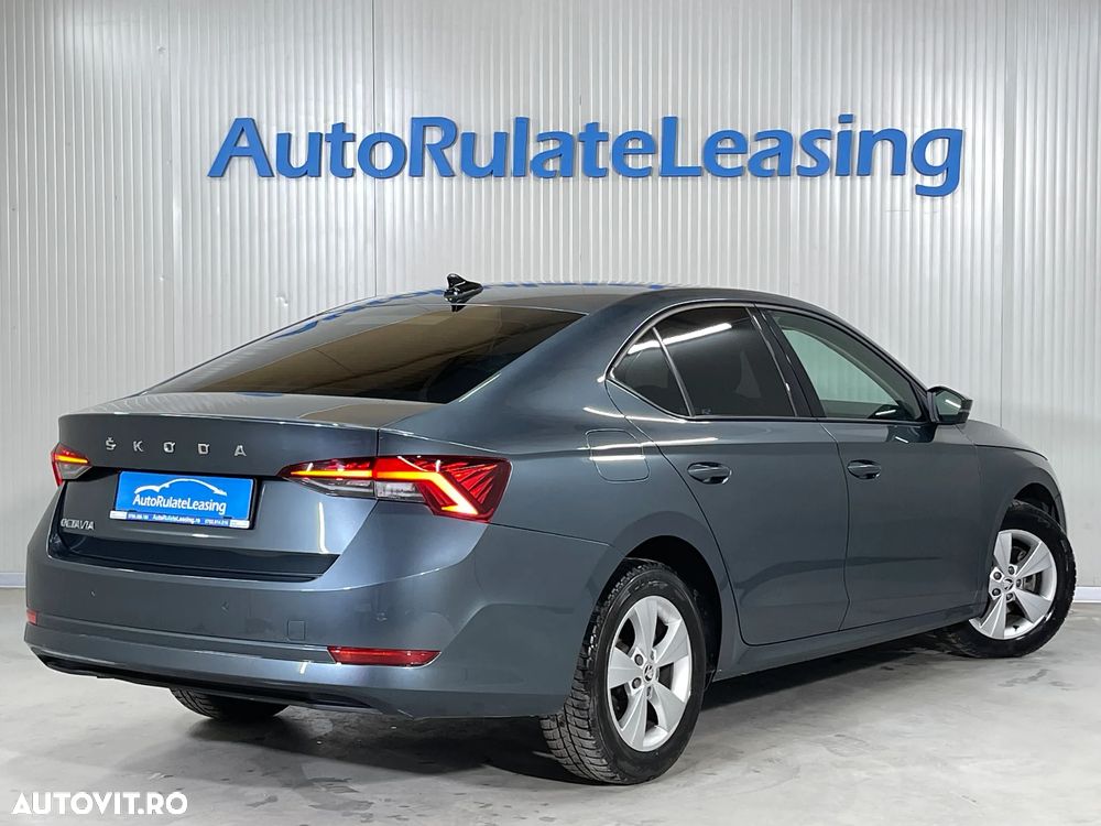 Skoda Octavia 2.0 TDI DSG Ambition - 4
