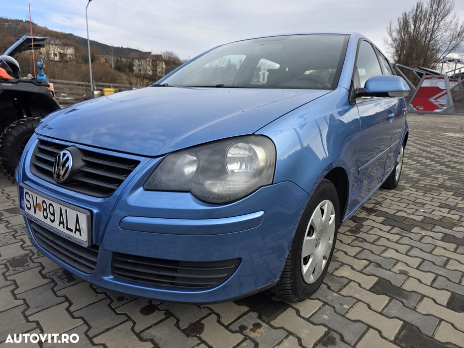 Volkswagen Polo 1.2 Comfortline - 1