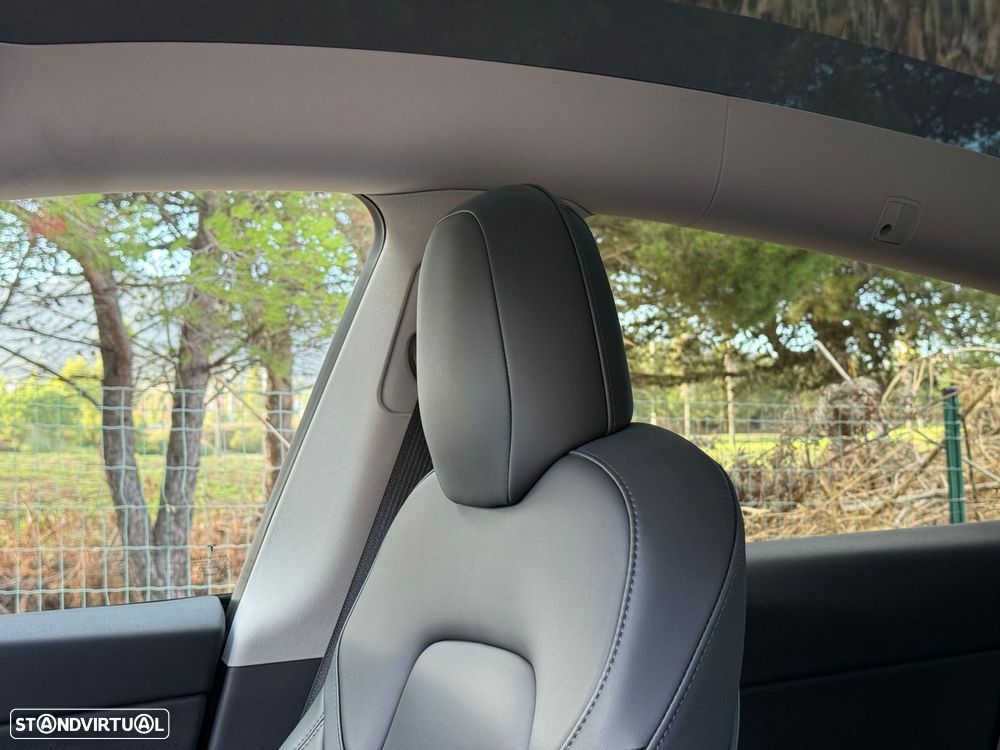 Tesla Model Y Long Range Tração Integral - 45