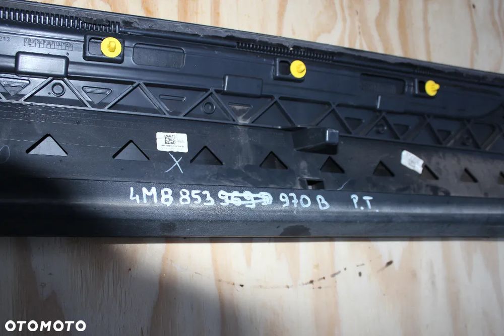 LISTWA DRZWI PRAWA TYLNA AUDI SQ8 Q8 S-LINE 4M8853970B 2020 - 6