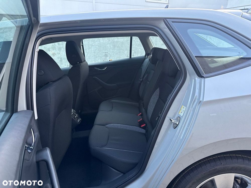 Skoda Scala 1.0 TSI Essence - 15