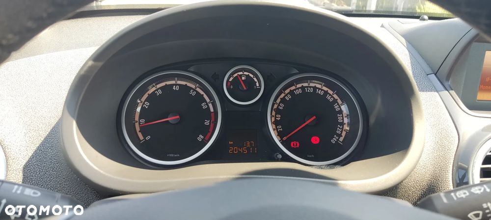 Opel Corsa 1.6 Turbo Edition - 14