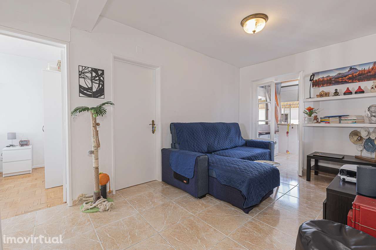 Apartamento de 4 assoalhadas no centro da Moita - Grande imagem: 5/39