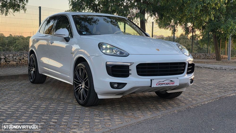 Porsche Cayenne S E-Hybrid Platinum Edition - 3