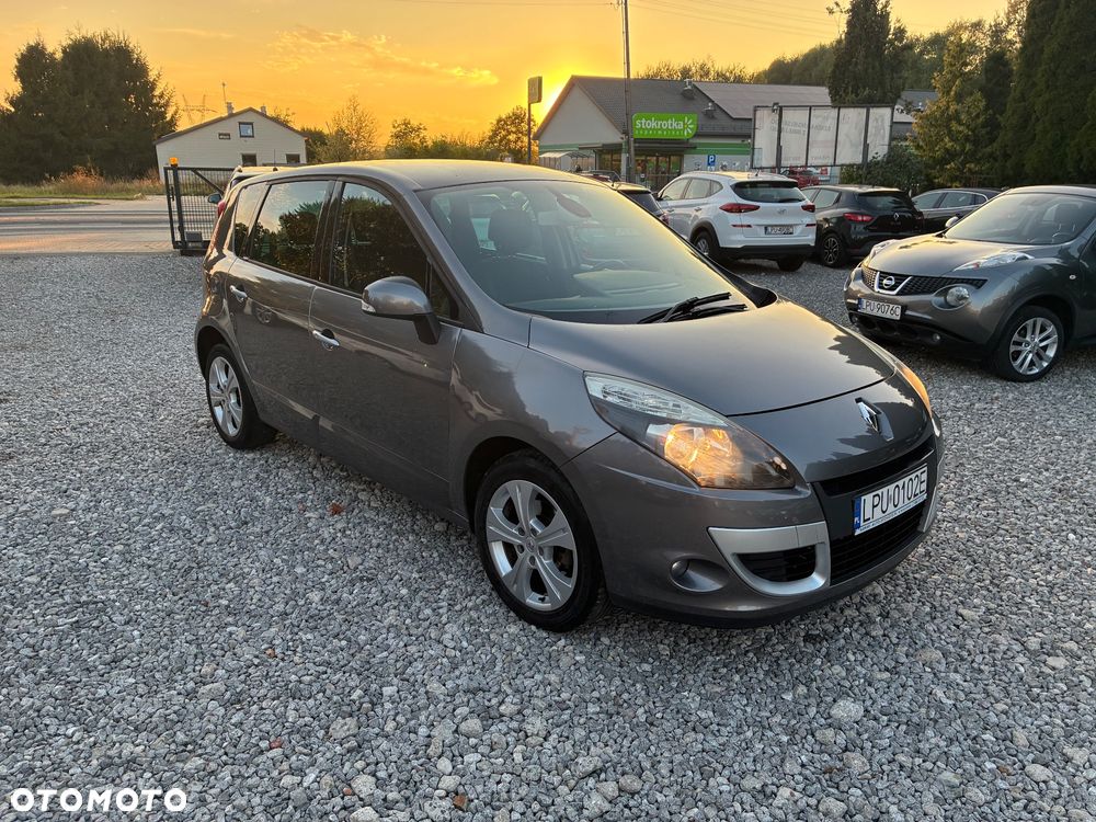 Renault Scenic 1.6 16V 110 Authentique - 1