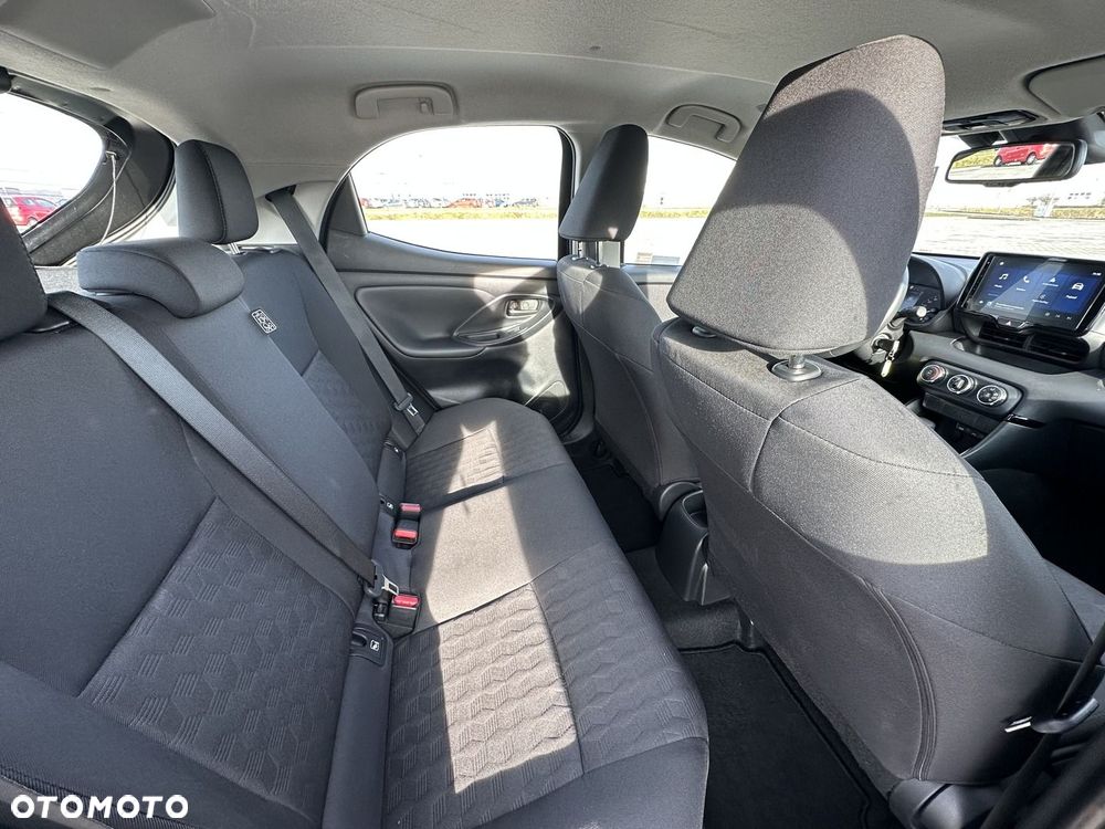 Toyota Yaris 1.5 Comfort CVT - 13