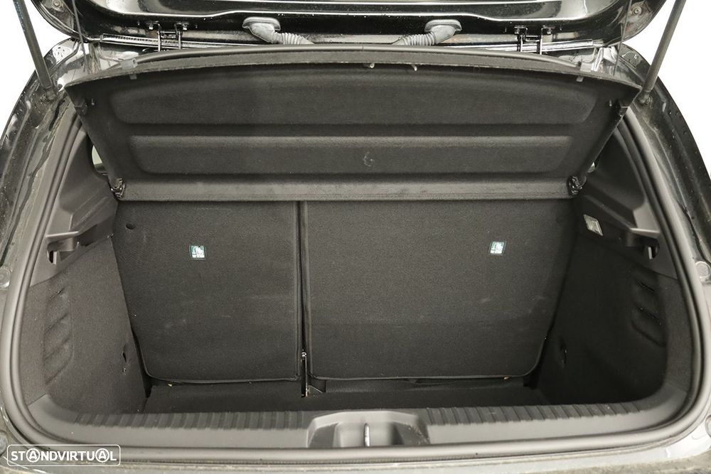 Renault Clio 1.0 TCe Evolution - 23