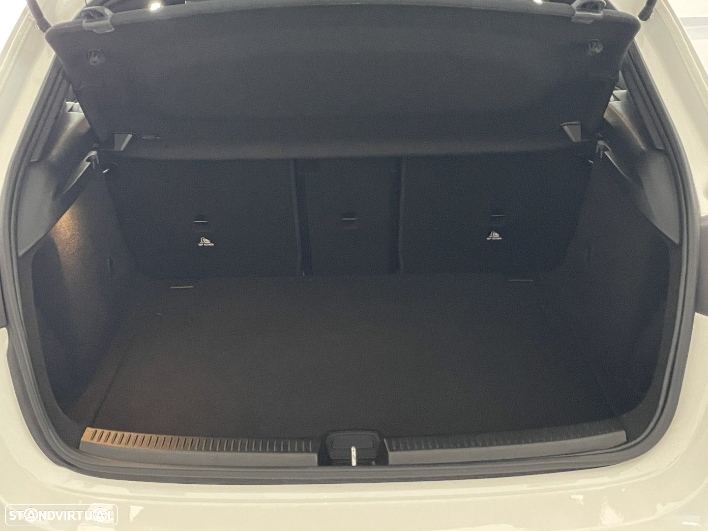 Mercedes-Benz A 200 Progressive - 19