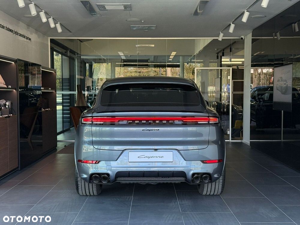 Porsche Cayenne - 5