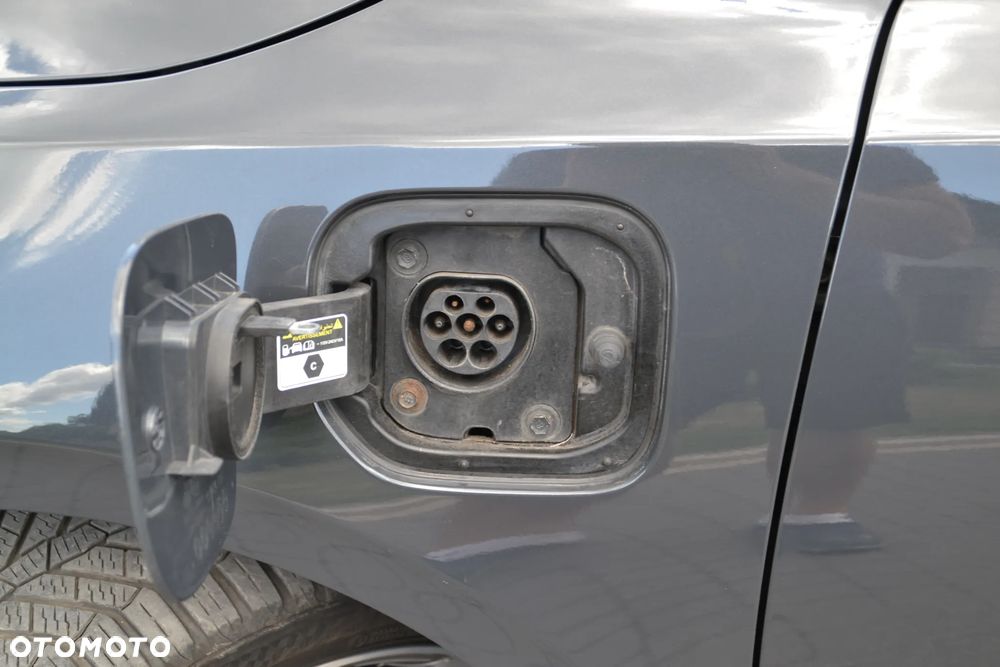 Kia Ceed 1.6 GDI DCT OPF Platinum - 39