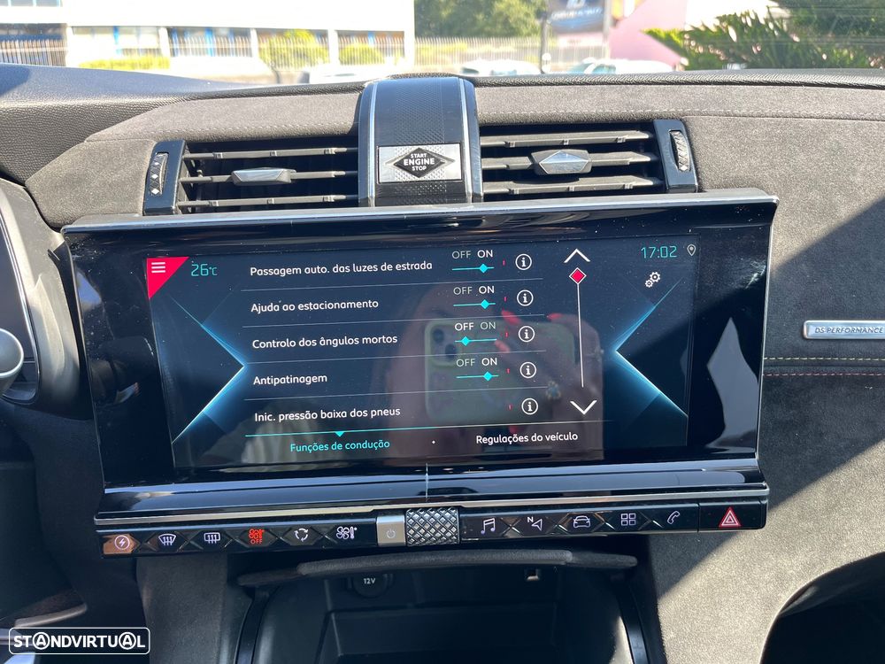 DS DS7 Crossback E-Tense Performance Line EAT8 - 41