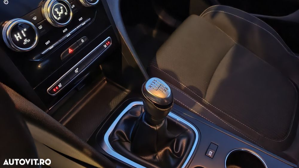 Renault Megane - 8