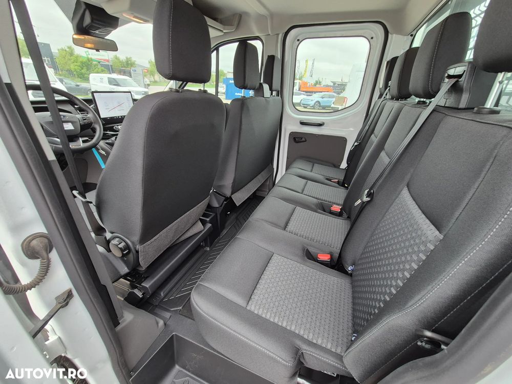 Ford Transit - 11