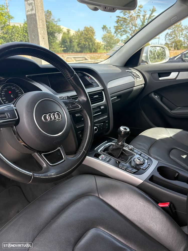 Audi A4 Avant 2.0 TDI - 10