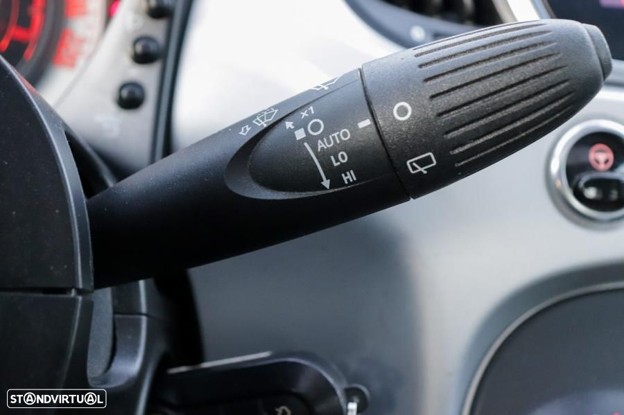 Fiat 500 1.0 Hybrid Connect - 12