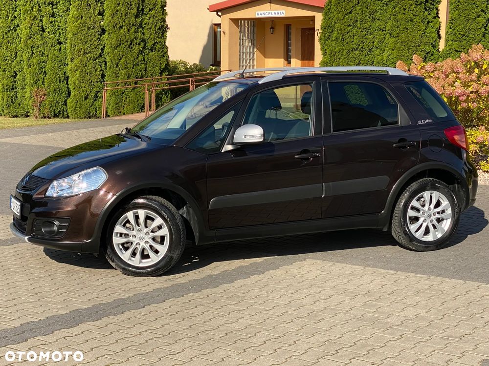 Suzuki SX4 1.6 Comfort Plus - 3