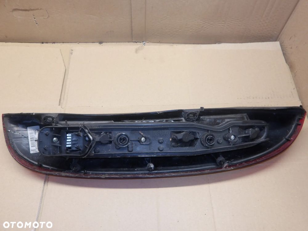 OPEL CORSA C 3D 1.0B  LAMPA PRAWA TYŁ TYLNA 09114336 - 3