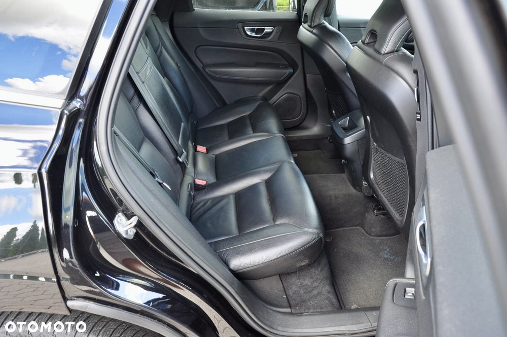 Volvo XC 60 D3 Momentum - 20