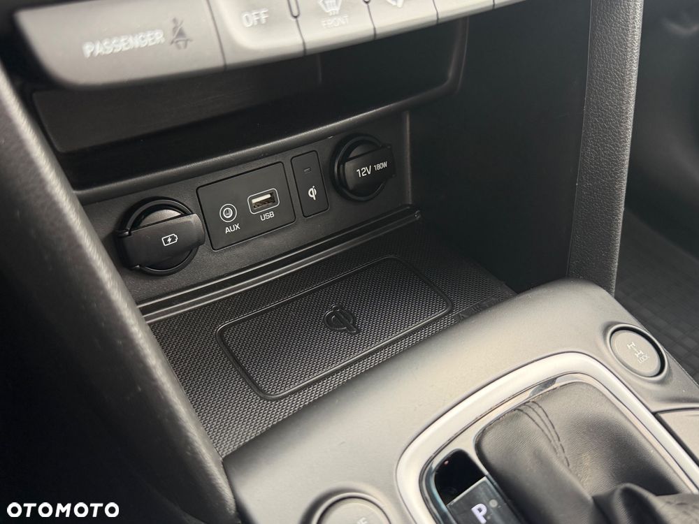 Hyundai Kona 1.6 T-GDI Premium 4WD DCT - 28