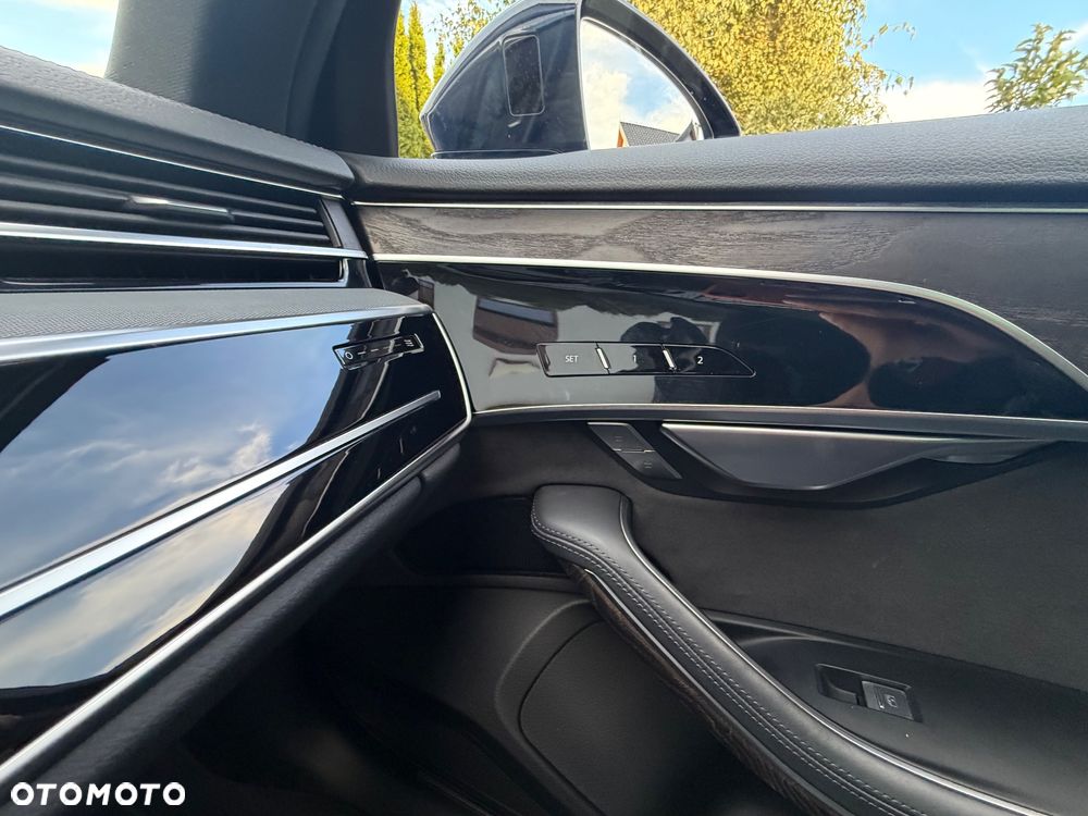 Audi A8 - 31