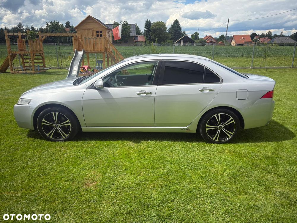 Honda Accord 2.4 i Automatik Executive - 3