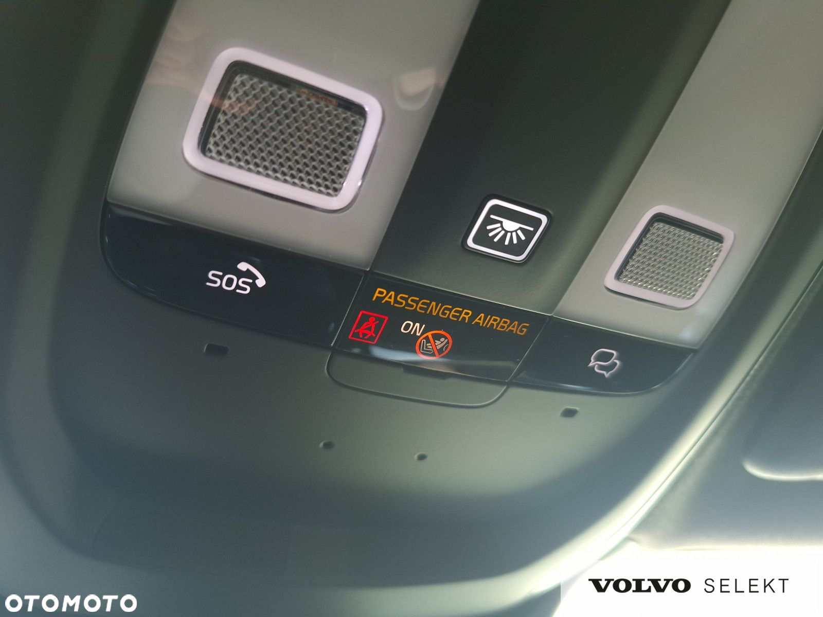 Volvo XC 40 - 28