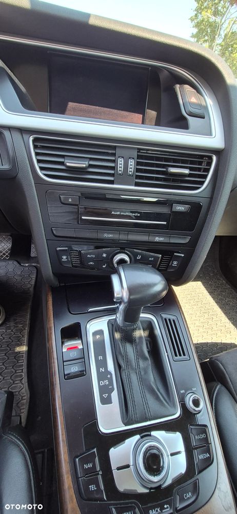 Audi A4 Limousine - 9
