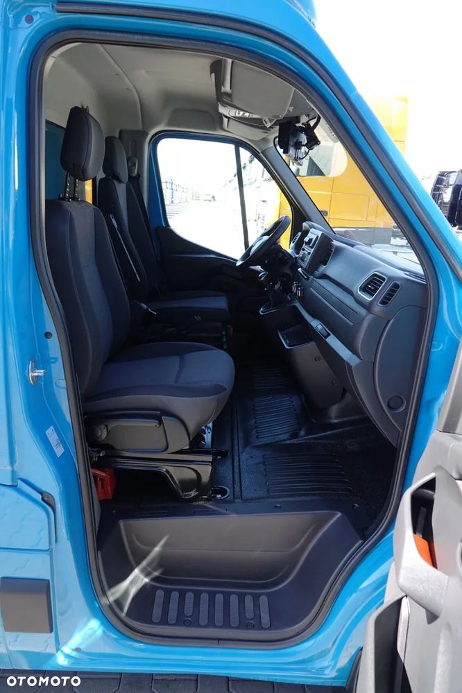 Renault MASTER / KONTENER / WINDA DHOLLANDIA - 750 KG / DMC: 3500 KG / SPROWADZONY - 34