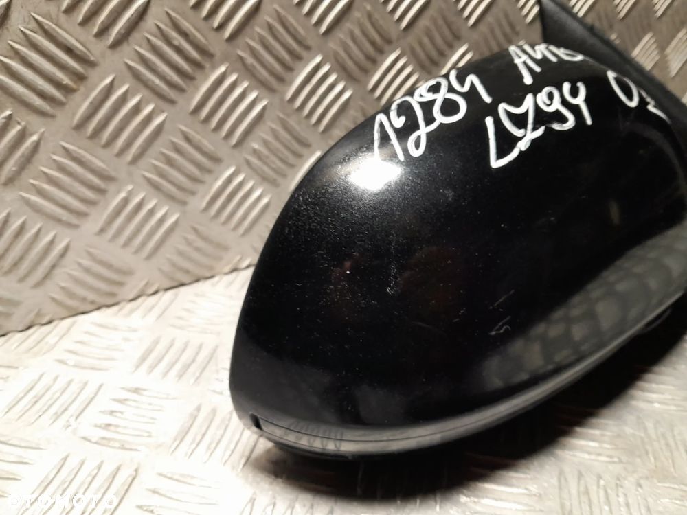 AUDI A4 B8 LUSTERKO PRAWE PRZEDNIE PRAWY PRZÓD KOLOR: LZ9Y UK - 7