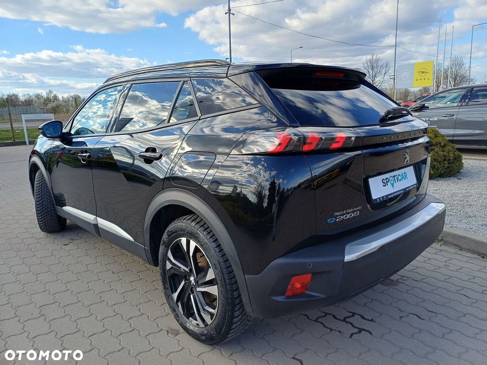 Peugeot 2008 - 4