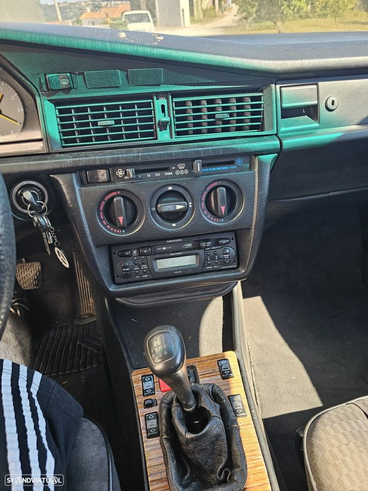 Mercedes-Benz A 190 - 10
