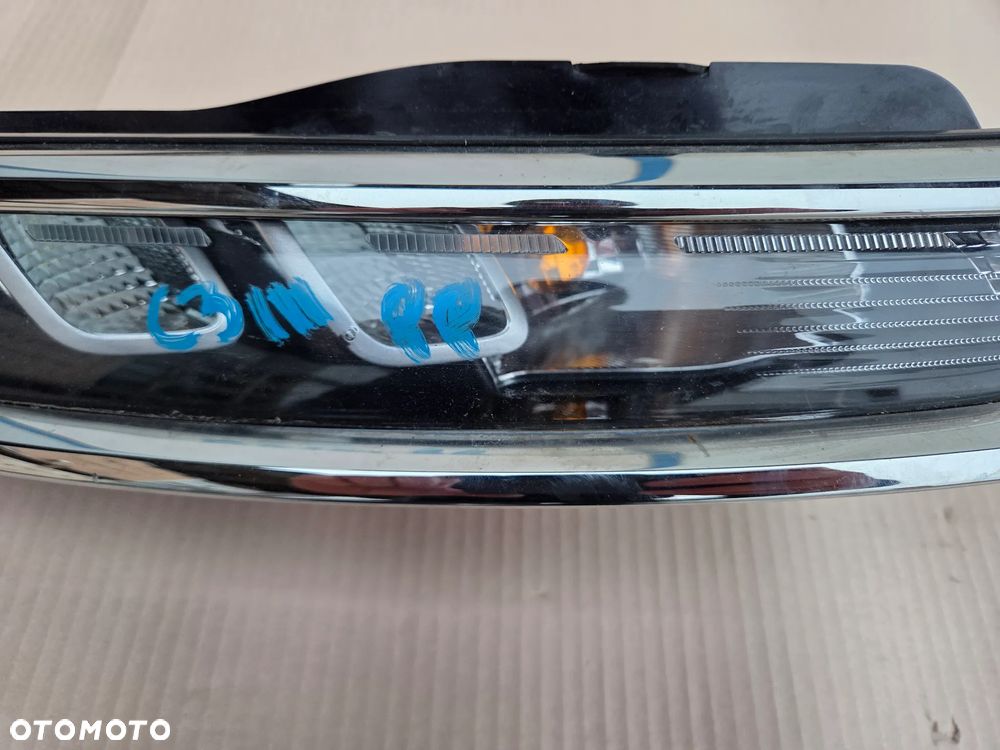 Światło do jazdy dziennej DRL LED prawy Citroen C3 III    9820877880 - 5