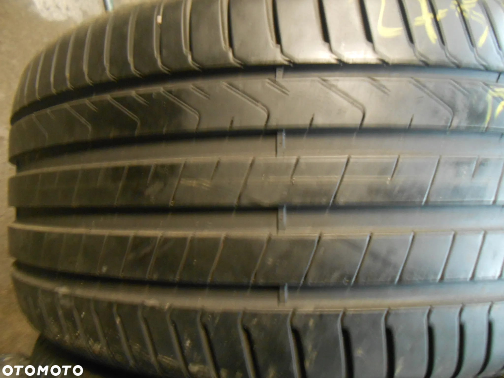 OPONA POJEDYNKA  275/40R18 PIRELLI CINTURATO P7 MO DOT 1523 7.5MM - 2