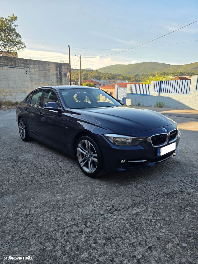BMW 335 i Aut. Sport Line - 12