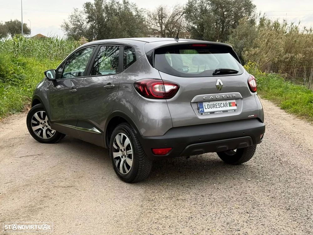 Renault Captur 1.5 dCi EDC - 26