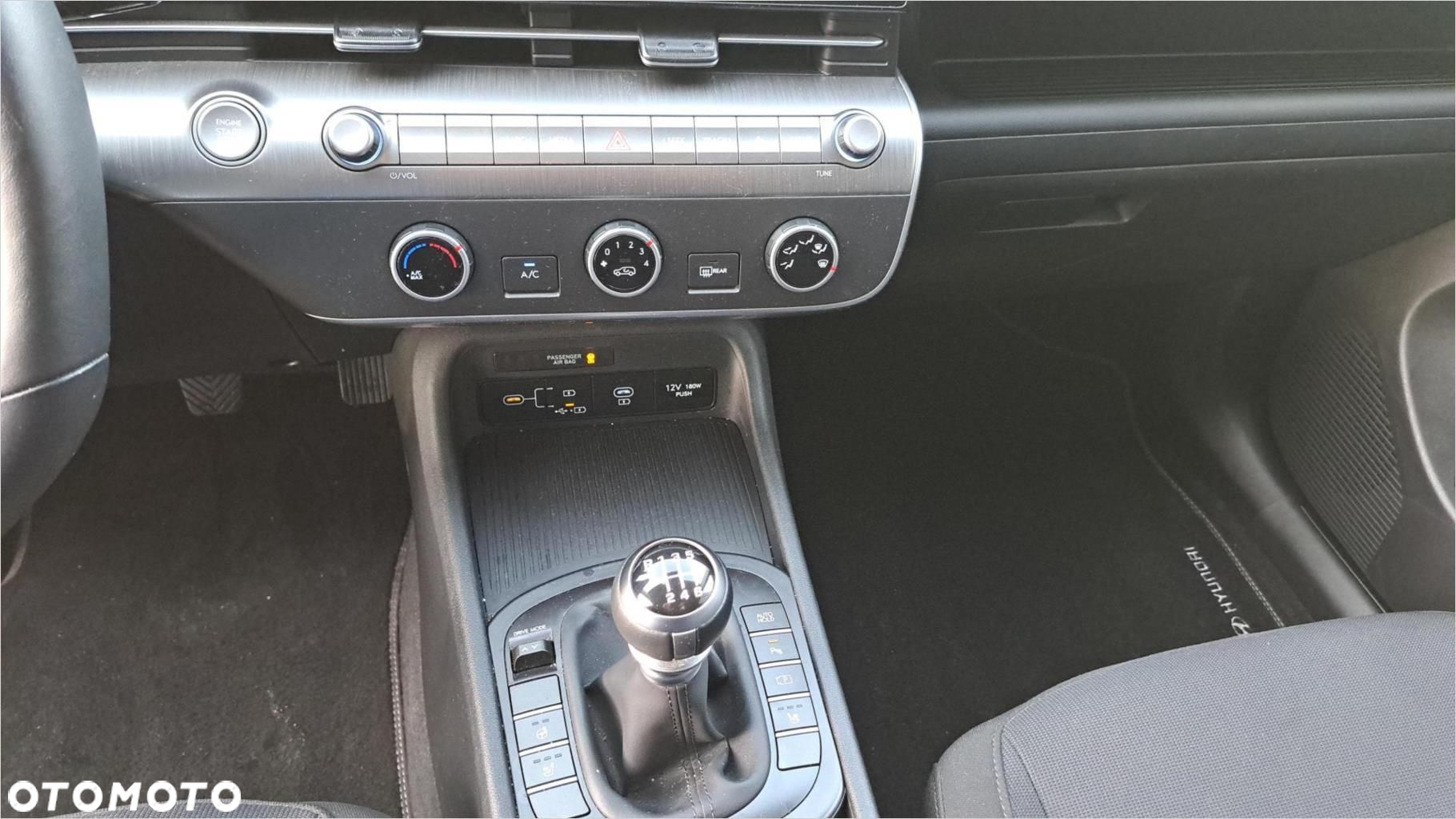 Hyundai Kona - 15