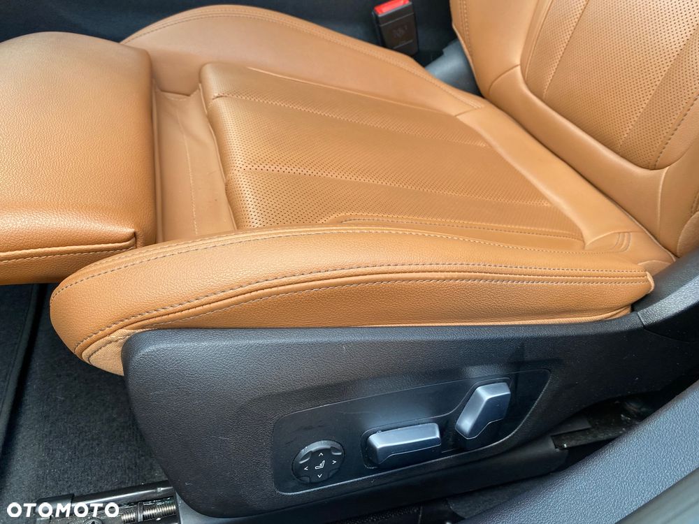 BMW Seria 3 318i Advantage sport - 22