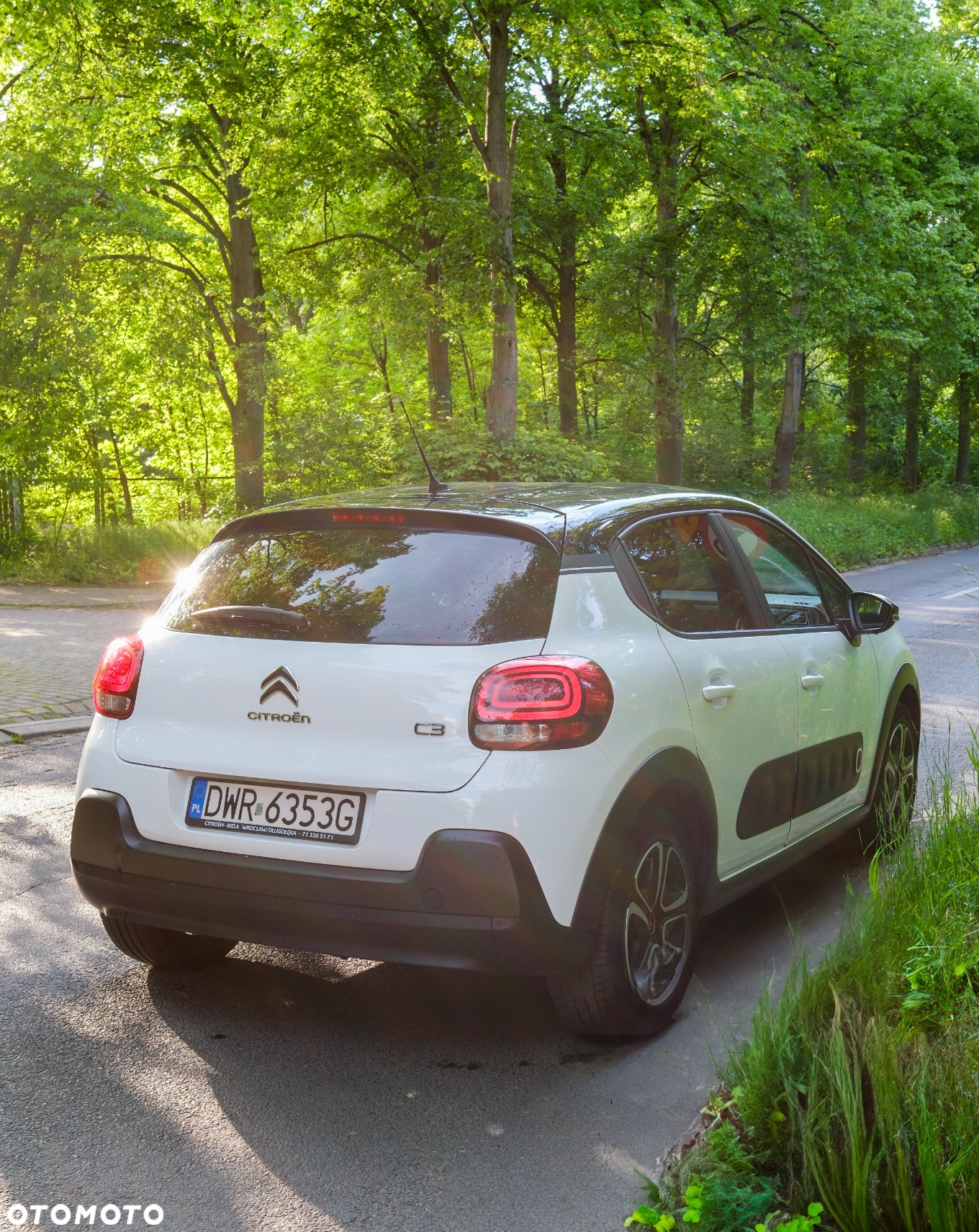 Citroën C3 1.2 PureTech Shine - 6