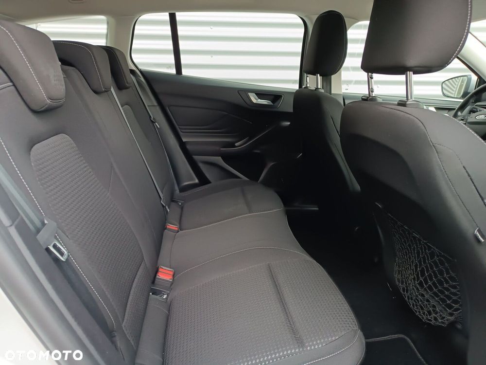 Ford Focus 1.5 EcoBlue Trend Edition Business - 31