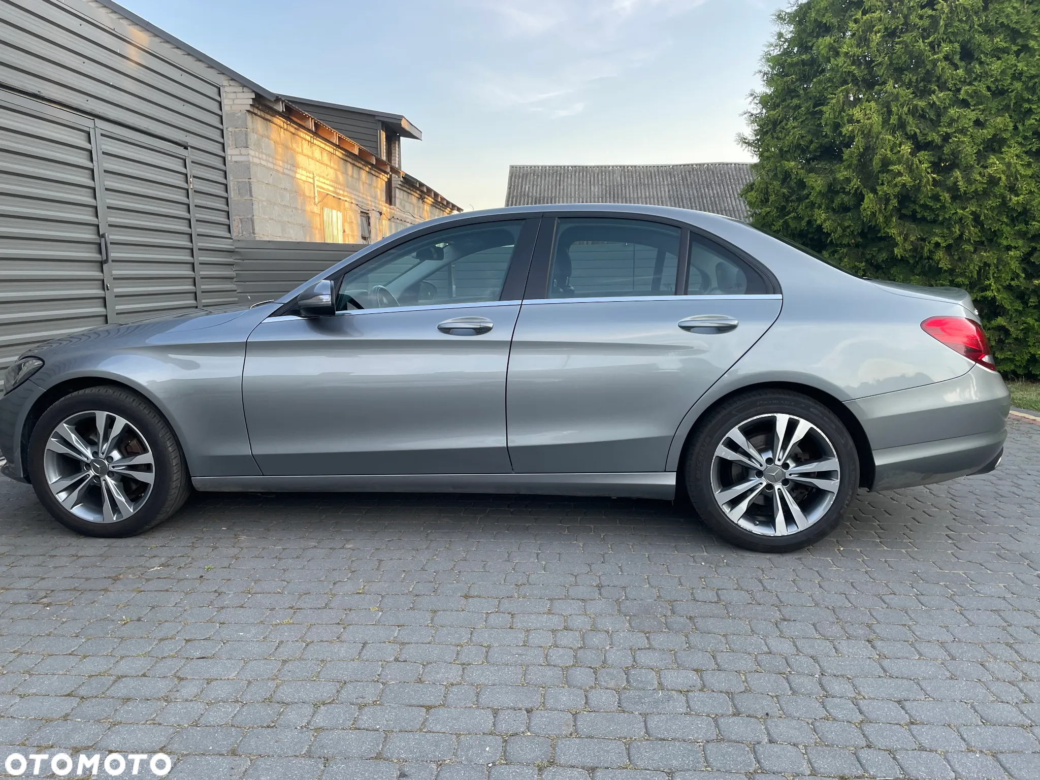 Mercedes-Benz Klasa C 200 - 6