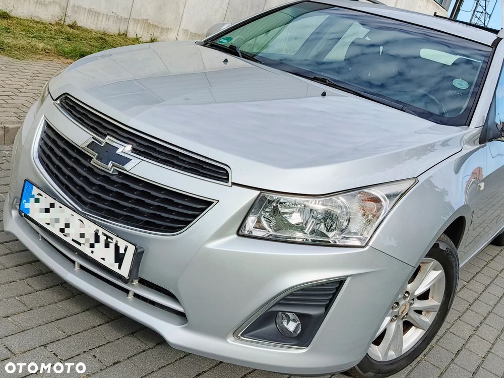 Chevrolet Cruze 1.6 LT - 1